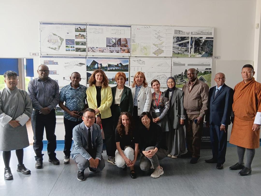 Erasmus+ Staff & Faculty Mobility to WSPA University, Poland - Photo 1